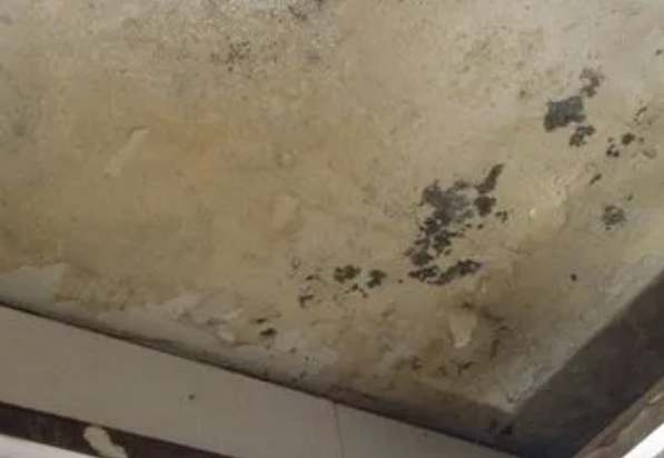 鹤壁阳台漏水维修公司分享下鹤壁卫生间渗水维修需要注意哪些问题。